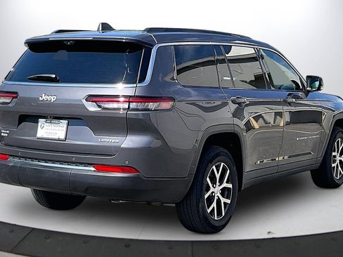 Used 2024 Jeep Grand Cherokee L Limited w/ Luxury Tech Group II image 9