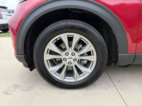 Used 2023 Ford Explorer Limited AWD/4WD image 10