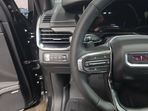 New 2026 GMC Acadia Elevation w/ Elevation Premium Package AWD/4WD image 19