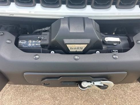 Used 2024 Jeep Wrangler Unlimited Rubicon 392 AWD/4WD image 2