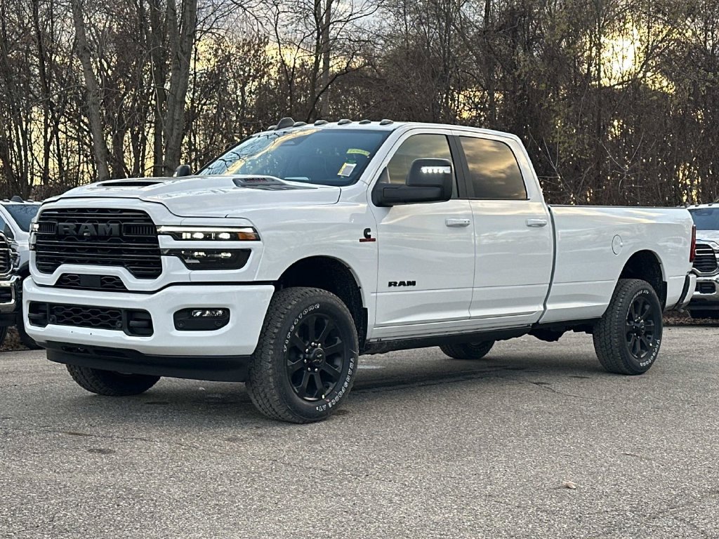 New 2026 RAM 2500 Laramie AWD/4WD image 6