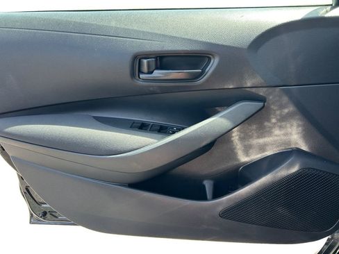 Used 2024 Toyota Corolla LE FWD image 17
