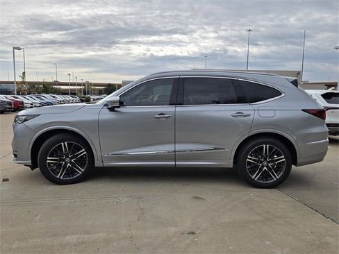 New 2026 Acura MDX Advance Package image 3