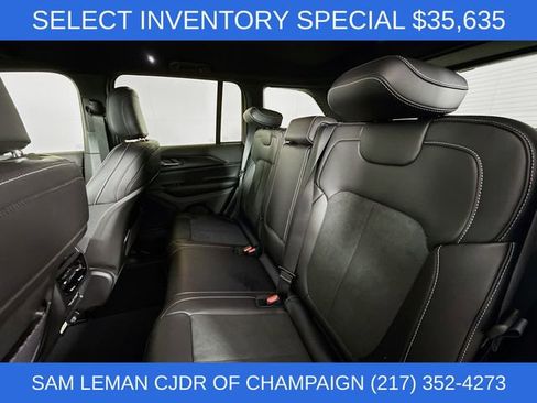 New 2025 Jeep Grand Cherokee Altitude image 23