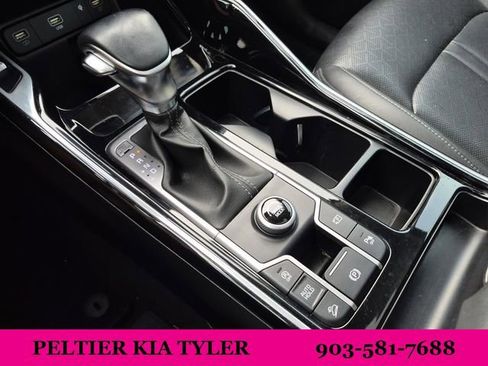 Certified 2023 Kia Sorento SX FWD image 52