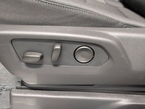 New 2026 Chevrolet Silverado 1500 LT image 16