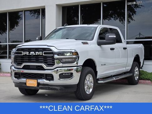 Certified 2026 RAM 2500 Big Horn AWD/4WD image 3