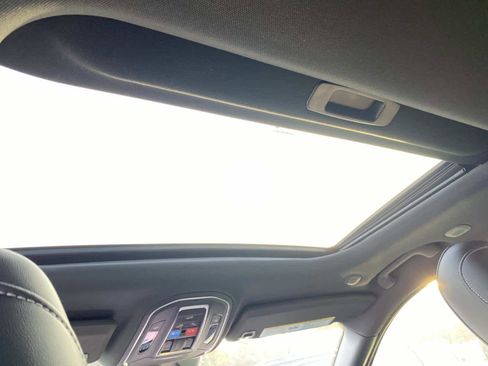 New 2026 Jeep Grand Cherokee Altitude image 7