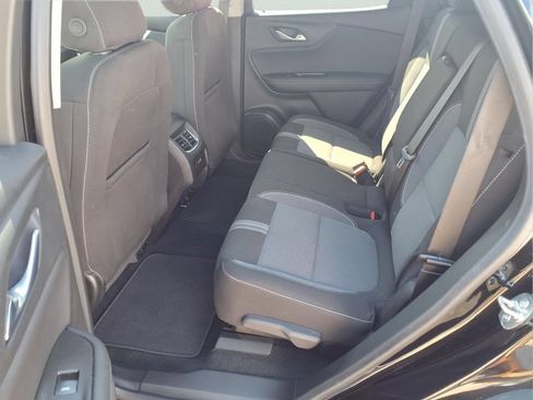 Used 2026 Chevrolet Blazer LT FWD image 23