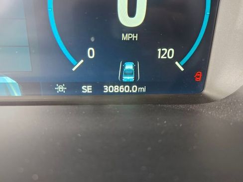 Certified 2022 Ford F150 Lariat w/ Trailer Tow Package AWD/4WD image 23