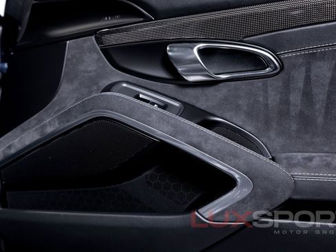 Used 2017 Porsche 911 Carrera GTS w/ GTS Interior Package image 49