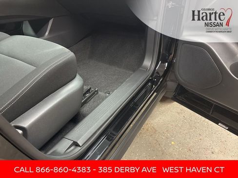 Certified 2023 Nissan Rogue S image 34