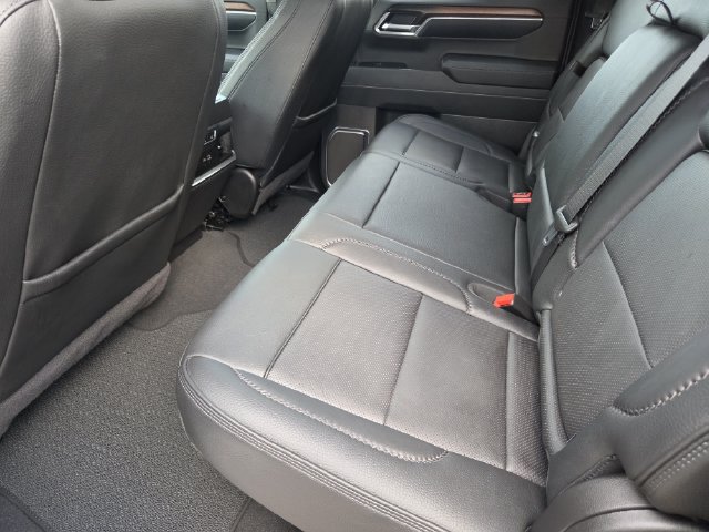 Used 2026 GMC Sierra 1500 Denali w/ Technology Package AWD/4WD image 24