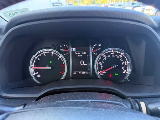 Used 2021 Toyota 4Runner Limited AWD/4WD image 28