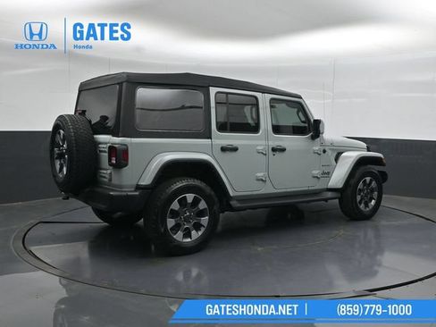 Used 2023 Jeep Wrangler Unlimited Sahara w/ Cold Weather Group AWD/4WD image 2