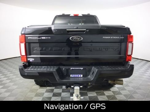 Used 2022 Ford F250 Lariat w/ Black Appearance Package image 6