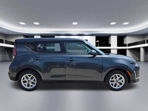 Certified 2024 Kia Soul LX w/ Option Group 015 FWD image 7