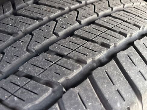 Used 2018 Toyota Tacoma SR image 9