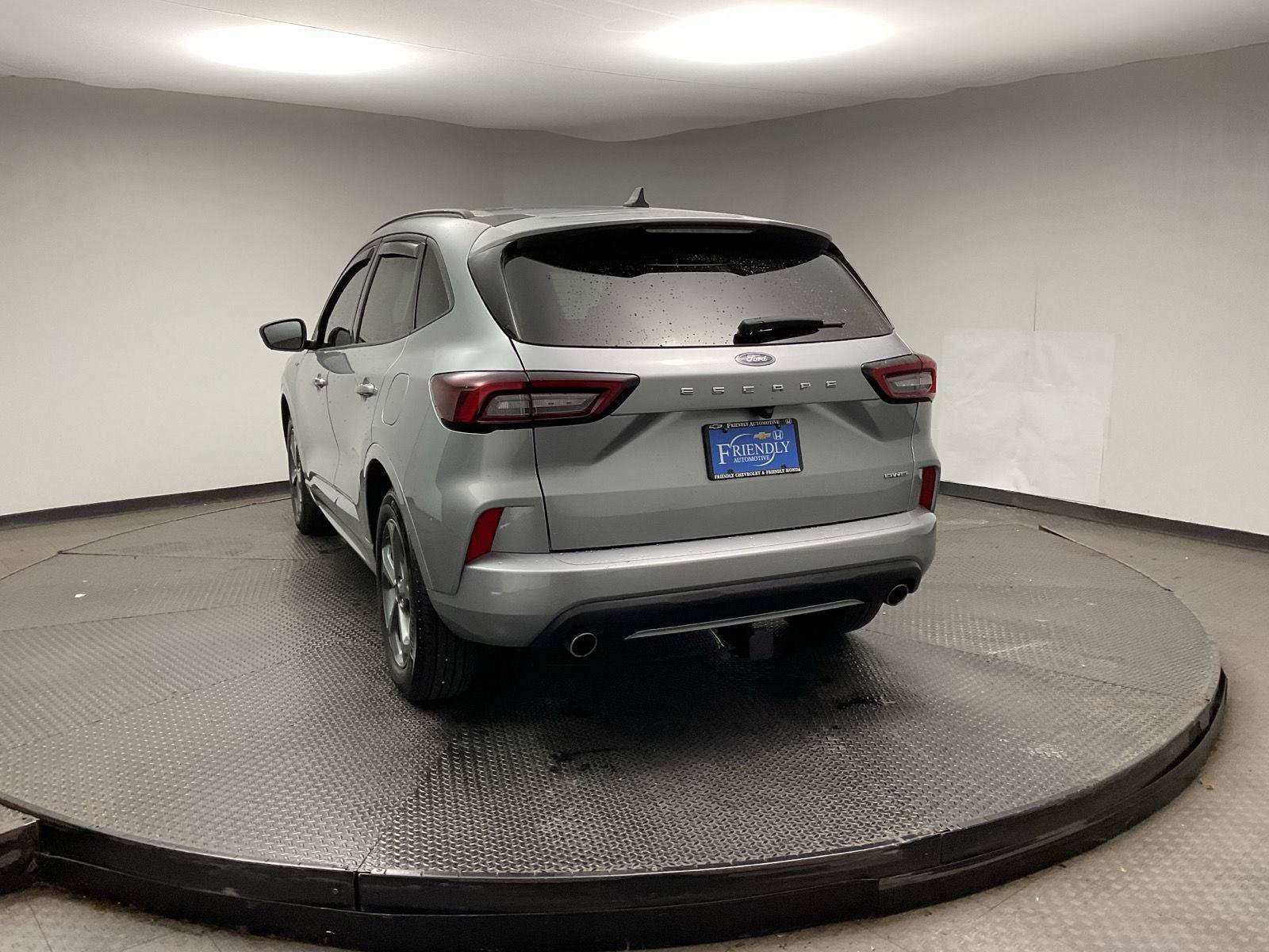 Used 2024 Ford Escape ST-Line AWD/4WD image 5