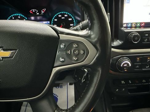 Used 2020 Chevrolet Colorado Z71 AWD/4WD image 26