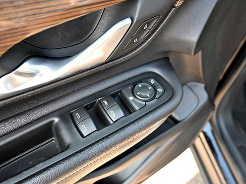 Used 2018 GMC Terrain SLE image 19