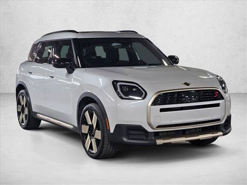 Certified 2025 MINI Cooper Countryman S AWD/4WD image 3