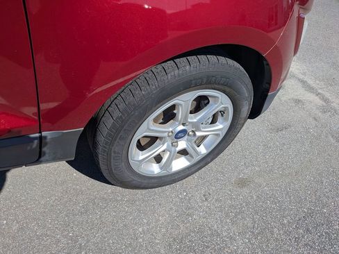 Used 2019 Ford EcoSport SE w/ SE Convenience Package image 12