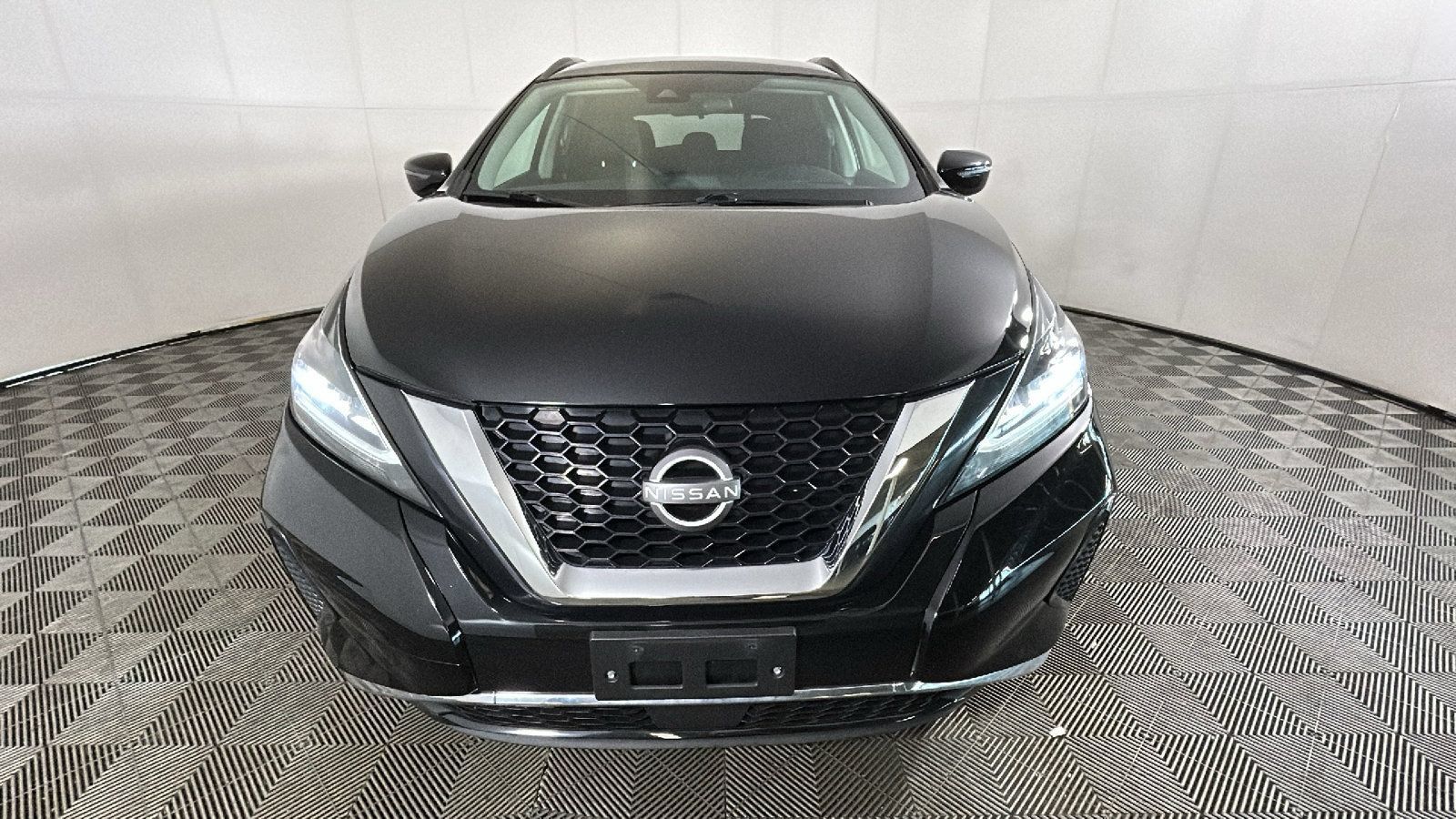 Used 2023 Nissan Murano S AWD/4WD image 8