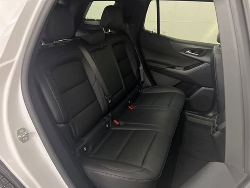 Used 2025 Chevrolet Equinox LT w/ Convenience Package II image 21