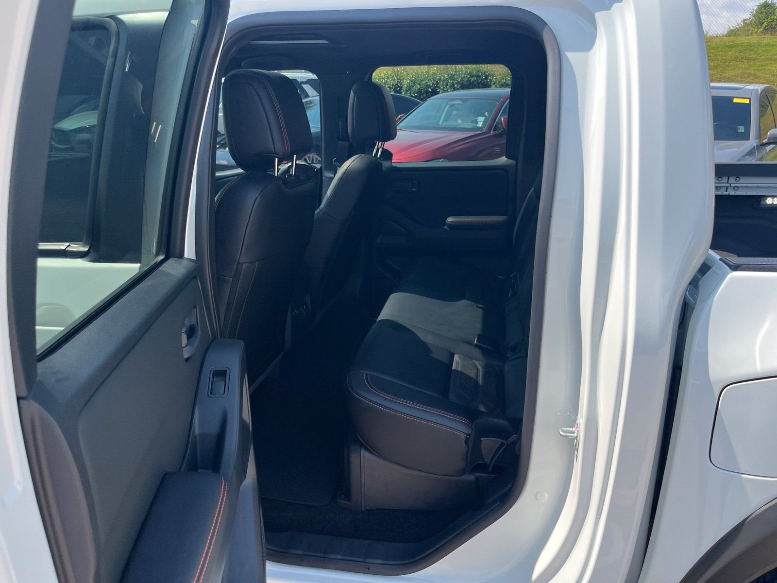 Used 2026 Nissan Frontier PRO-4X w/ Pro Premium Package AWD/4WD image 34