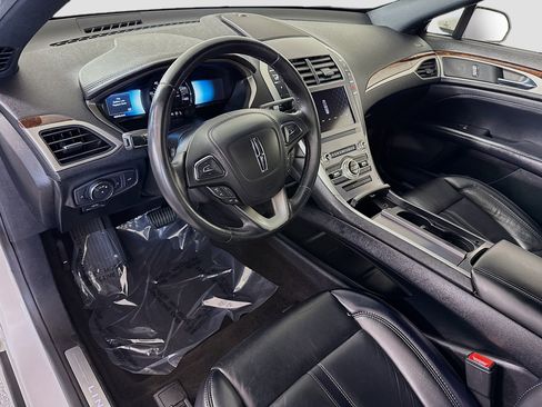 Used 2019 Lincoln MKZ Reserve image 23
