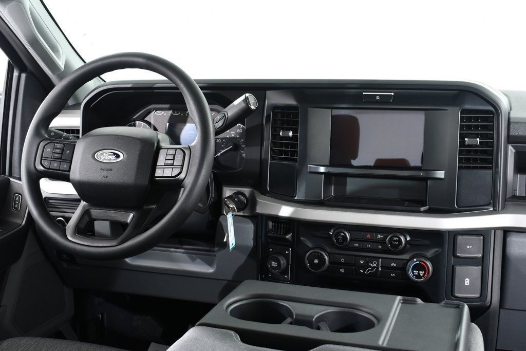 New 2026 Ford F350 XL w/ STX Appearance Package AWD/4WD image 8