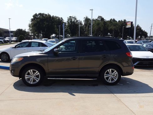 Used 2012 Hyundai Santa Fe SE image 4