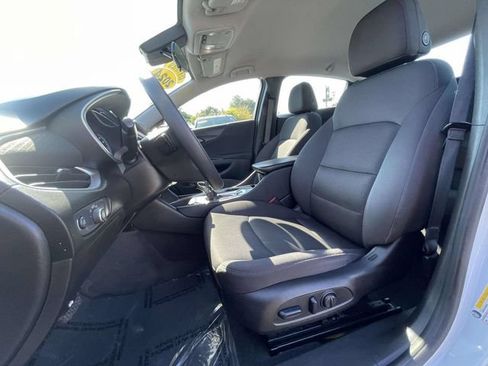 Used 2024 Chevrolet Malibu LT FWD image 16