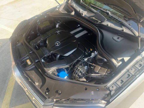 Used 2017 Mercedes-Benz GLS 450 4MATIC image 35