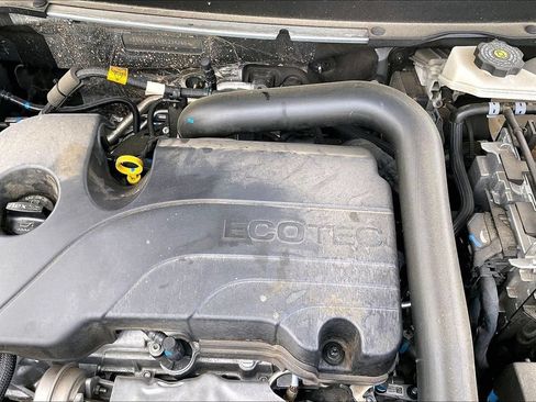 Used 2024 Chevrolet Equinox LT AWD/4WD image 34