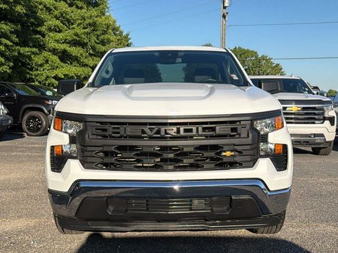Used 2022 Chevrolet Silverado 1500 W/T RWD image 2