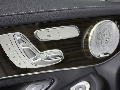 Used 2016 Mercedes-Benz GLC 300 4MATIC image 24