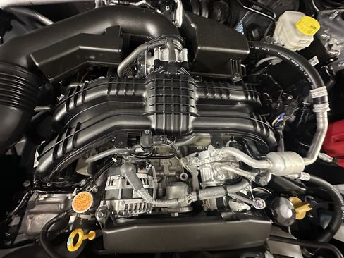 Certified 2024 Subaru Crosstrek 2.0i Premium image 3