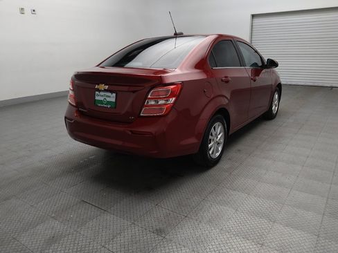 Used 2018 Chevrolet Sonic LT FWD image 9