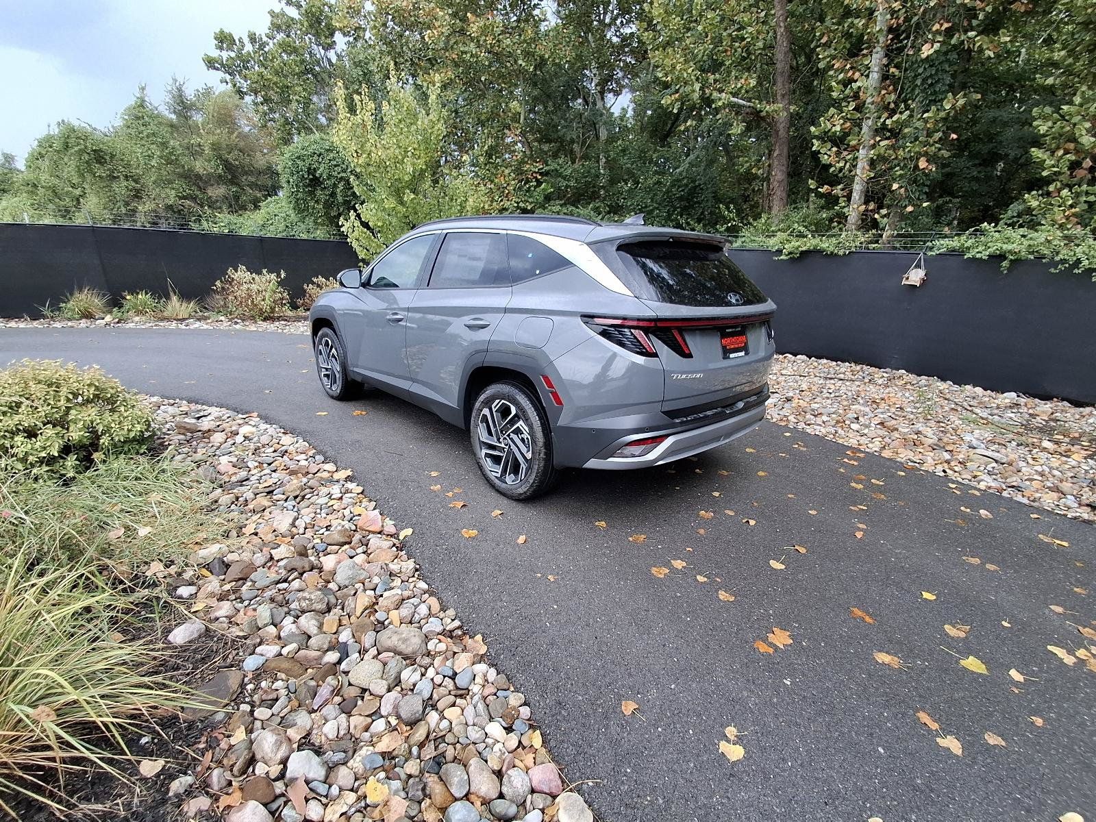 New 2026 Hyundai Tucson Limited AWD/4WD image 3