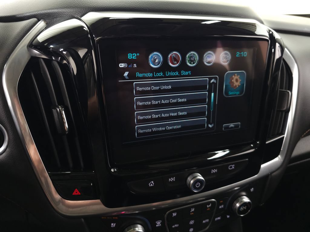 Used 2019 Chevrolet Traverse Premier w/ LPO, Floor Liner Package AWD/4WD image 26
