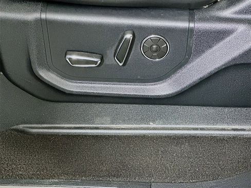 Used 2019 Ford F150 Platinum image 23