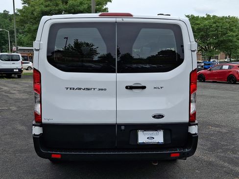 Used 2021 Ford Transit 350 XLT RWD image 5