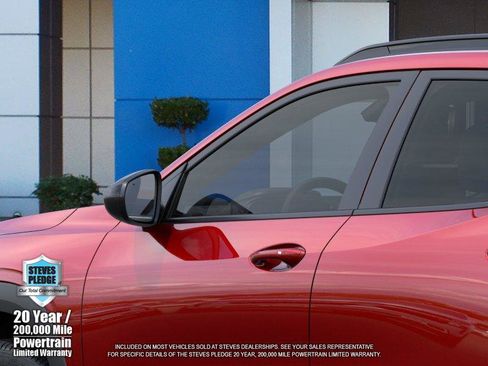 New 2026 Chevrolet Trax LT w/ Driver Confidence Package image 12