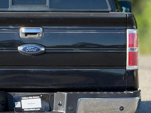 Used 2012 Ford F150 XLT w/ XLT Chrome Pkg AWD/4WD image 14