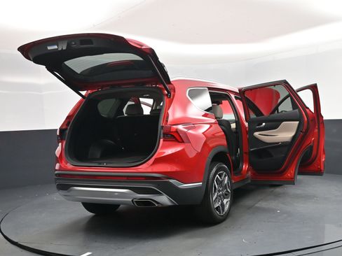 Used 2023 Hyundai Santa Fe Limited image 19