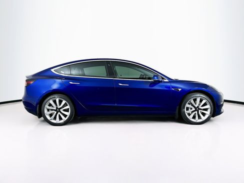 Used 2020 Tesla Model 3 Standard Range Plus image 10