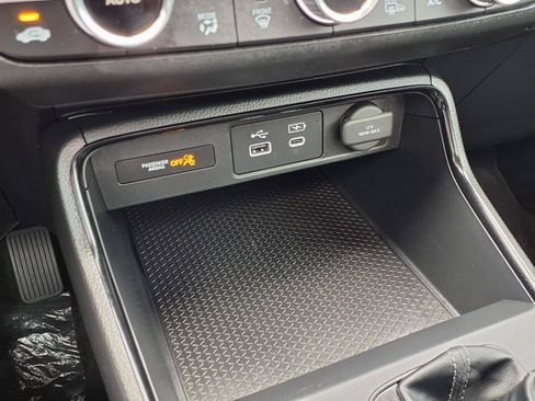 Used 2025 Honda CR-V EX image 13
