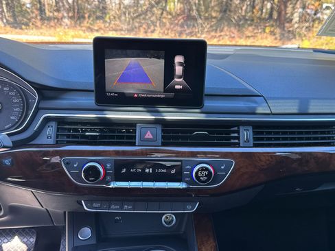 Used 2019 Audi A4 2.0T Premium w/ Convenience Package image 28